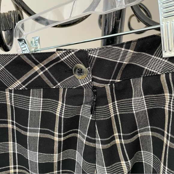 EP Pro Golf Skort Womens 4 Black Tan White Plaid Pockets Golfer Outdoors Casual - Picture 6 of 14